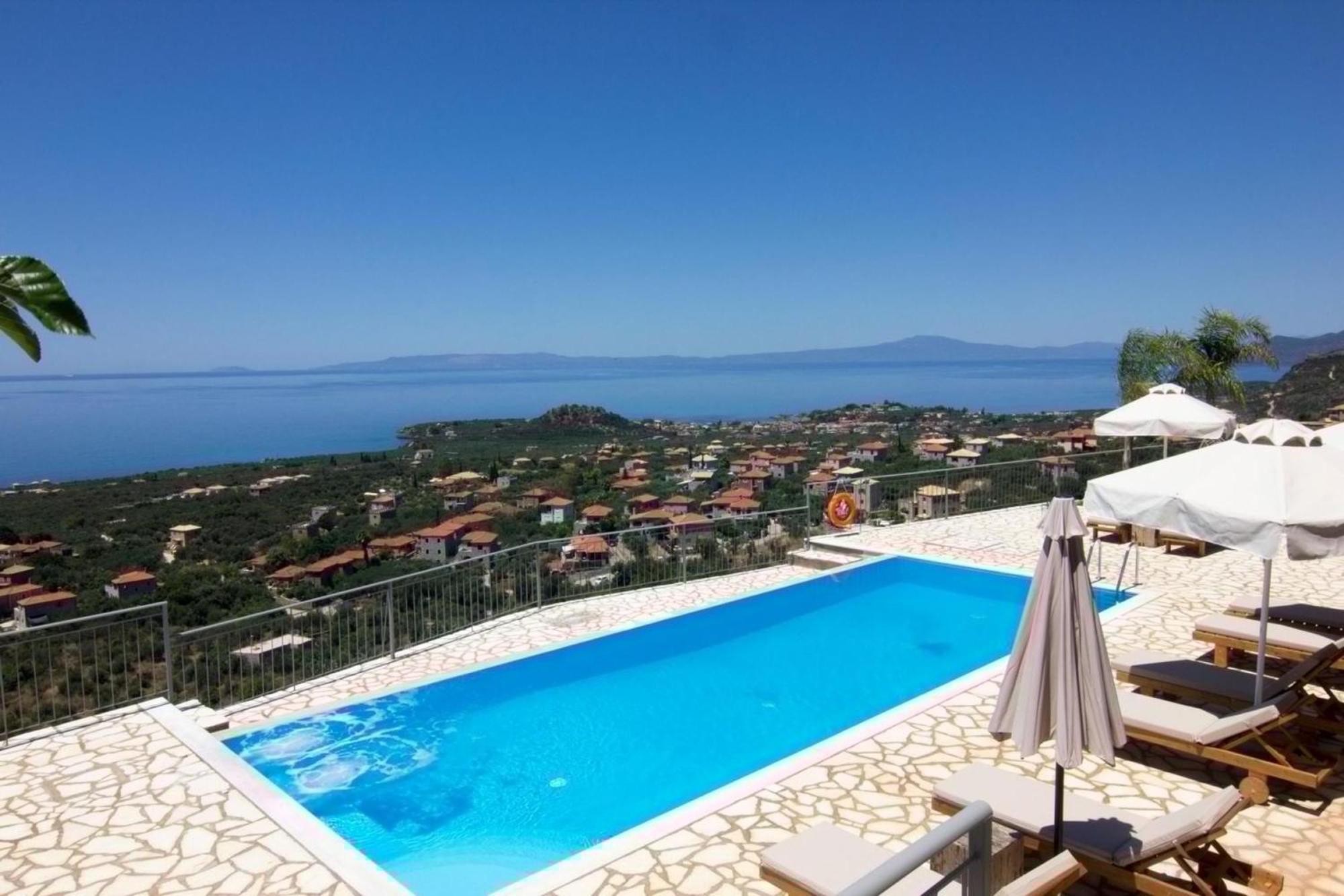 Irini Villa By Elrin Villas Mani Neokhorion  エクステリア 写真